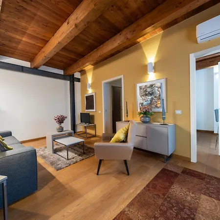 Deluxe In Palazzo Storico - Centro - Sassari