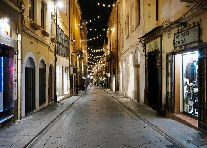 アパート Deluxe In Palazzo Storico - Centro -