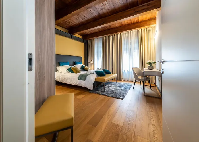 アパート Deluxe In Palazzo Storico - Centro - サッサリ