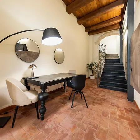 Deluxe In Palazzo Storico - Centro - Sassari