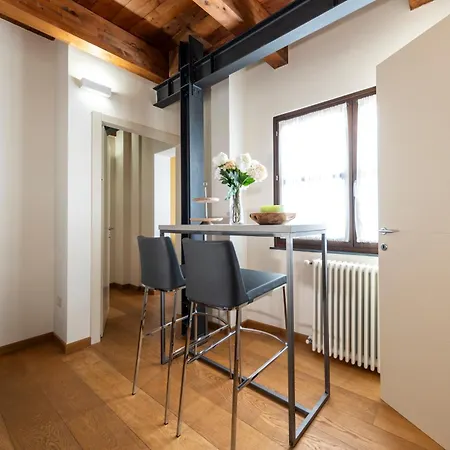 Apartment Deluxe In Palazzo Storico - Centro -