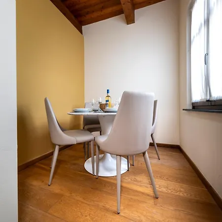 Apartment Deluxe In Palazzo Storico - Centro -